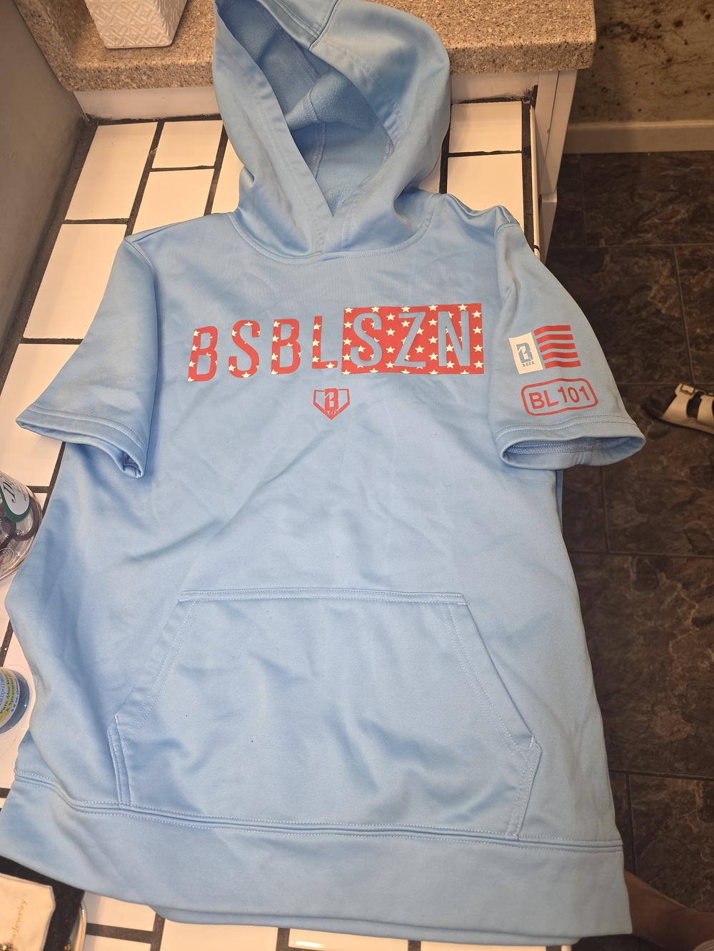 BSBL-SZN Short Sleeve Hoodie V2
Freedom YL